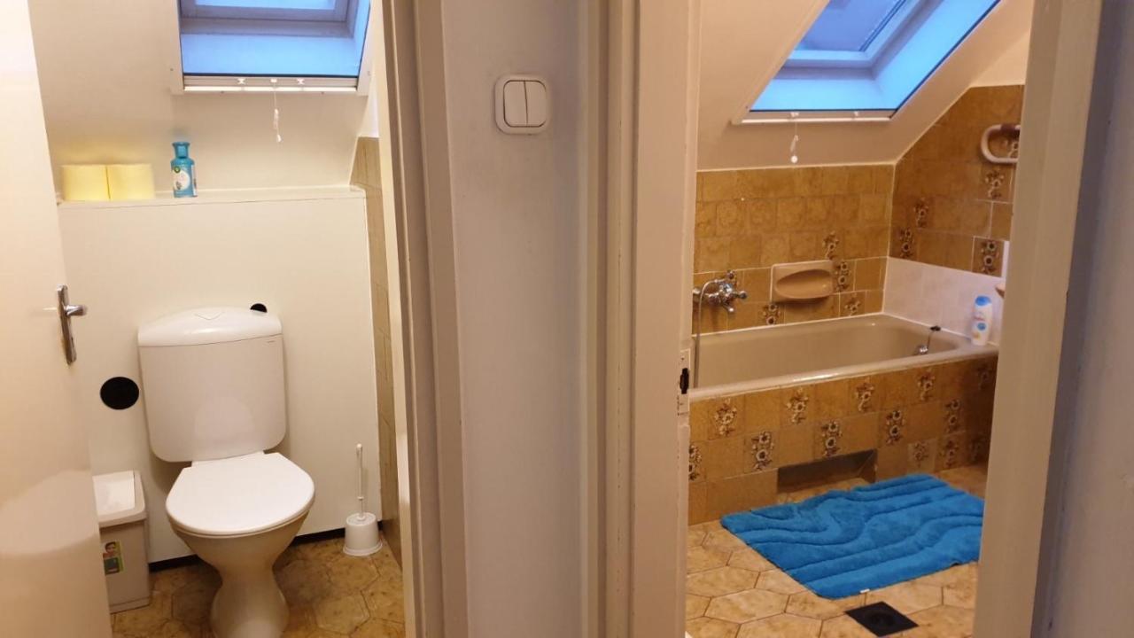 Ilona Apartmanok Balatonboglár Exteriör bild