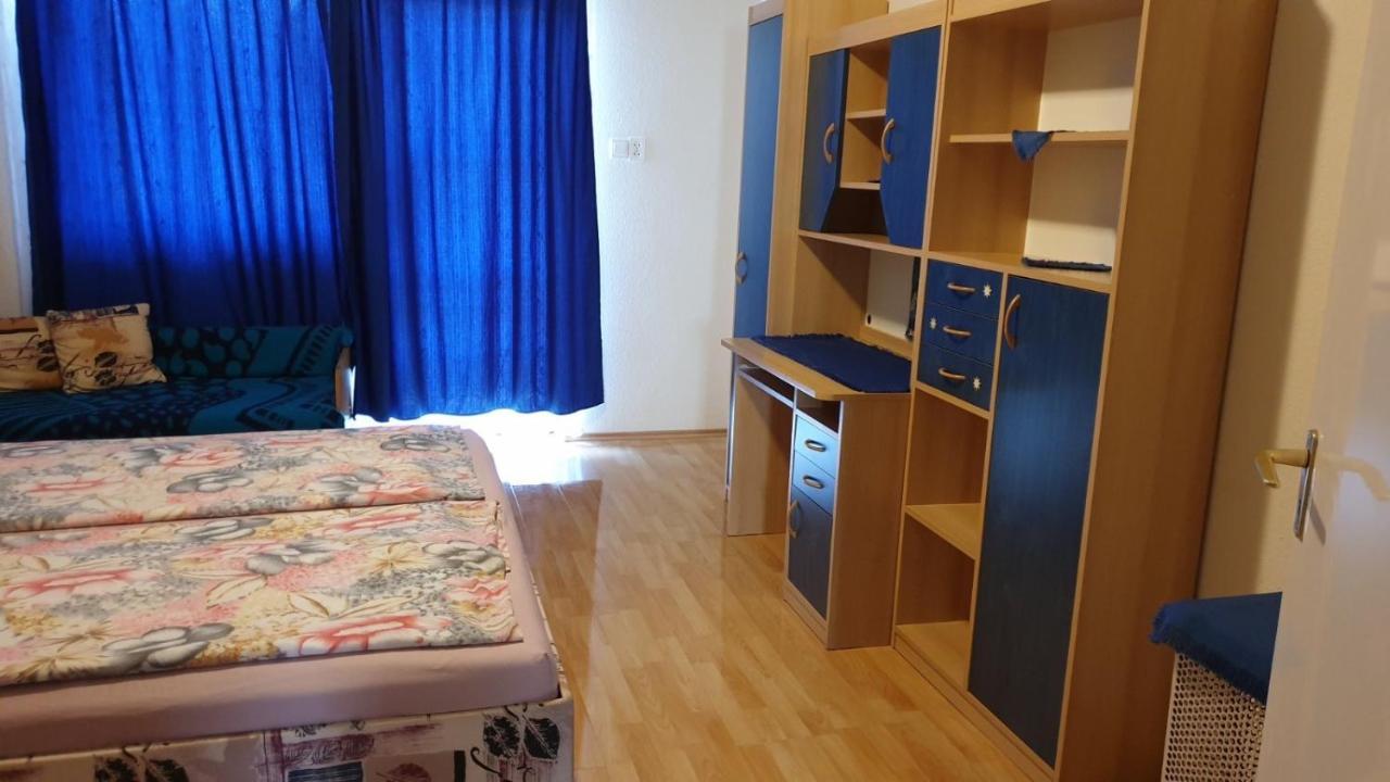 Ilona Apartmanok Balatonboglár Exteriör bild
